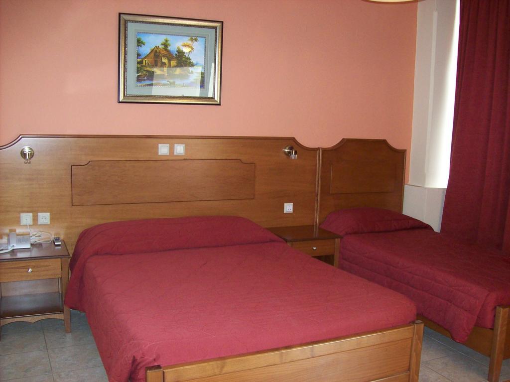Thomas Bay Hotel Agios Stefanos Avliotes  Pokoj fotografie