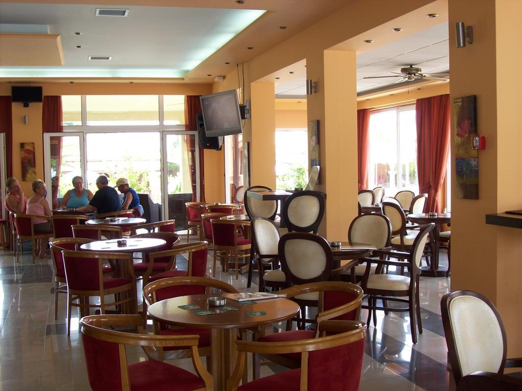 Thomas Bay Hotel Agios Stefanos Avliotes  Exteriér fotografie